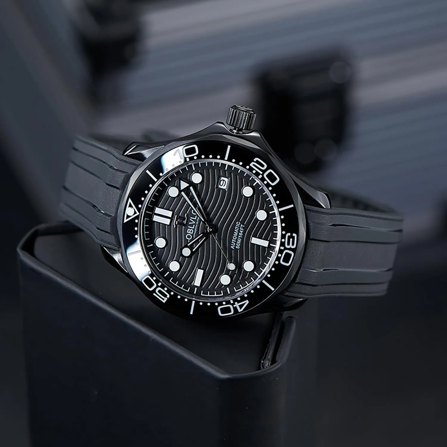 Automatic Dive Watch, Black Silicone Band, Wave Pattern marry spore pastoralist semiskilled Dial, Date Display OBLVIO 