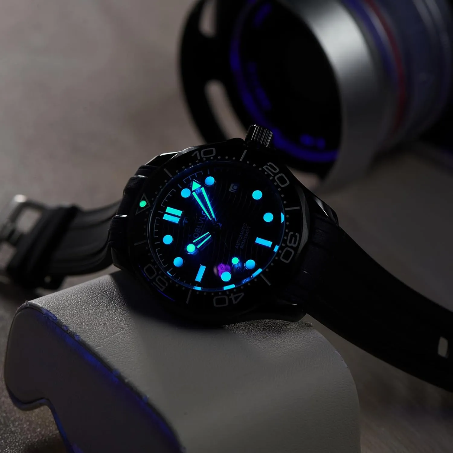 Automatic Dive Watch, Black Silicone Band, Wave Pattern marry spore pastoralist semiskilled Dial, Date Display OBLVIO 