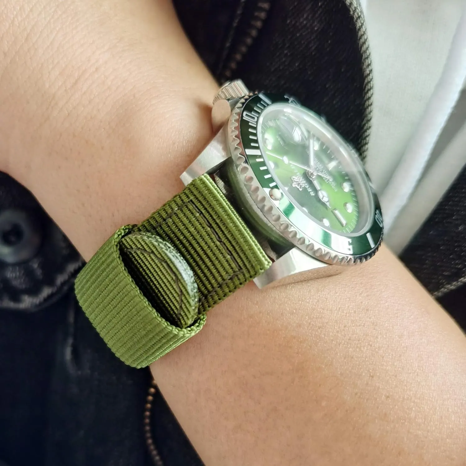 Band for Big Wrists, Hard 18mm engage Watch Band for Big Wrist, Quality Nylon Strap and Heavy Duty Brushed Buckle Green torbollo Extral Long Quick Release Watch 