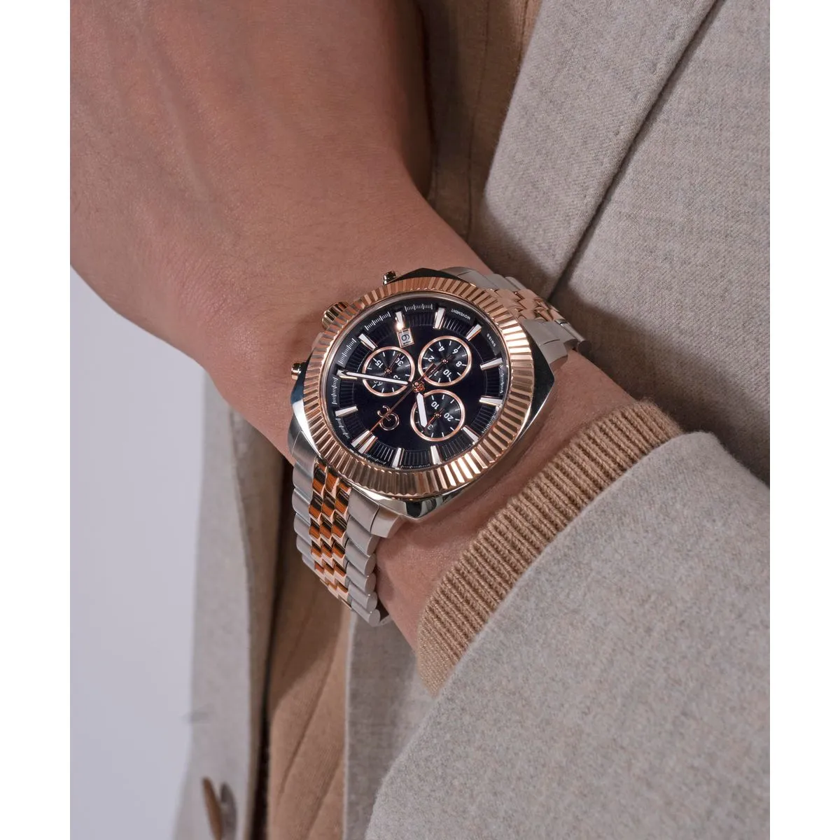Dress Men Quartz Black Dial Chronograph Stainless Steel Watch Z46001G2MF