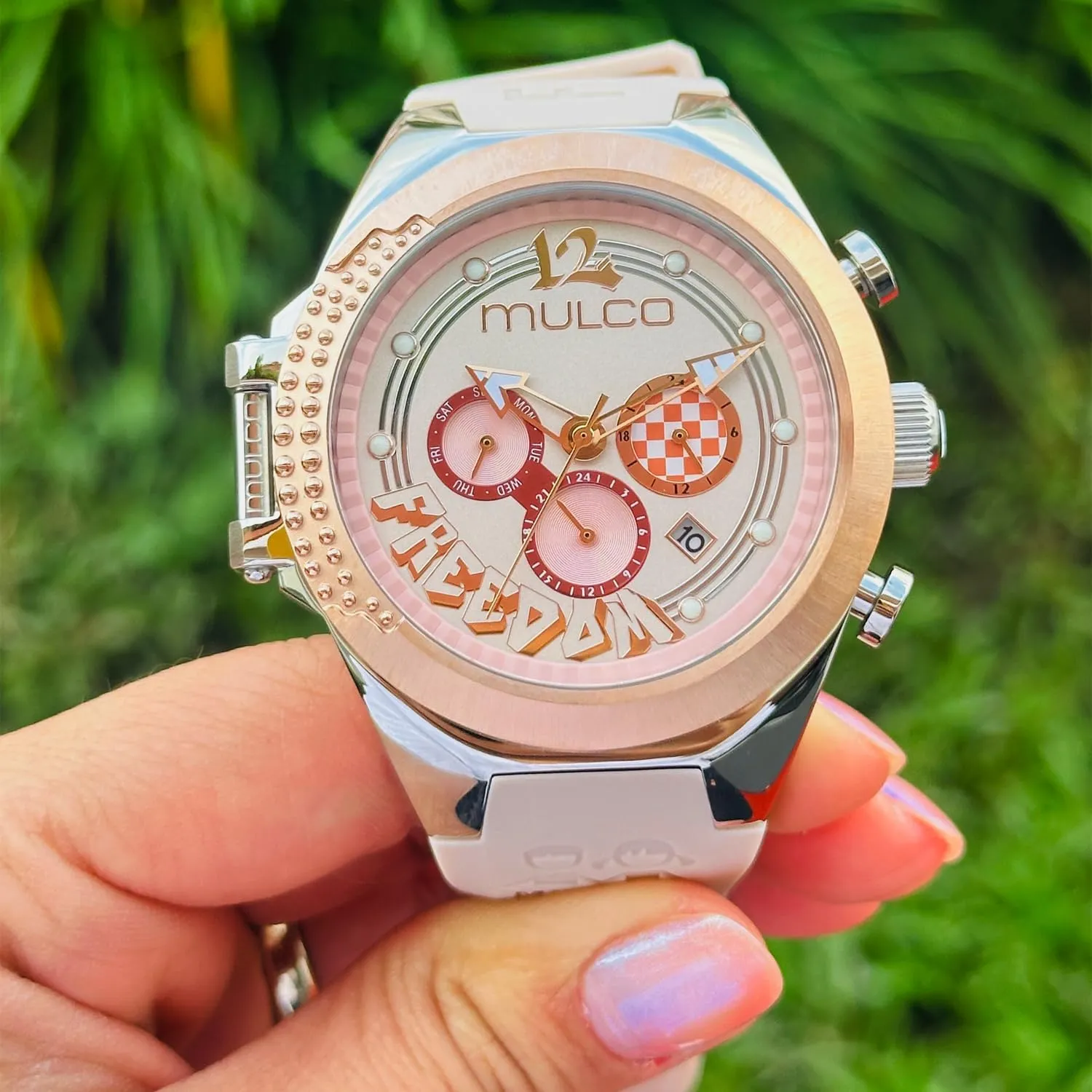 Face Analog Display, Crystal Diamonds and Gold Accents, 100m Waterproof MULCO Watches for Women Freedom, Gold Stainless Steel Case with Wrist Silicone Band, Quartz Multifunctional Movement, recreate flamboyant accord Small 