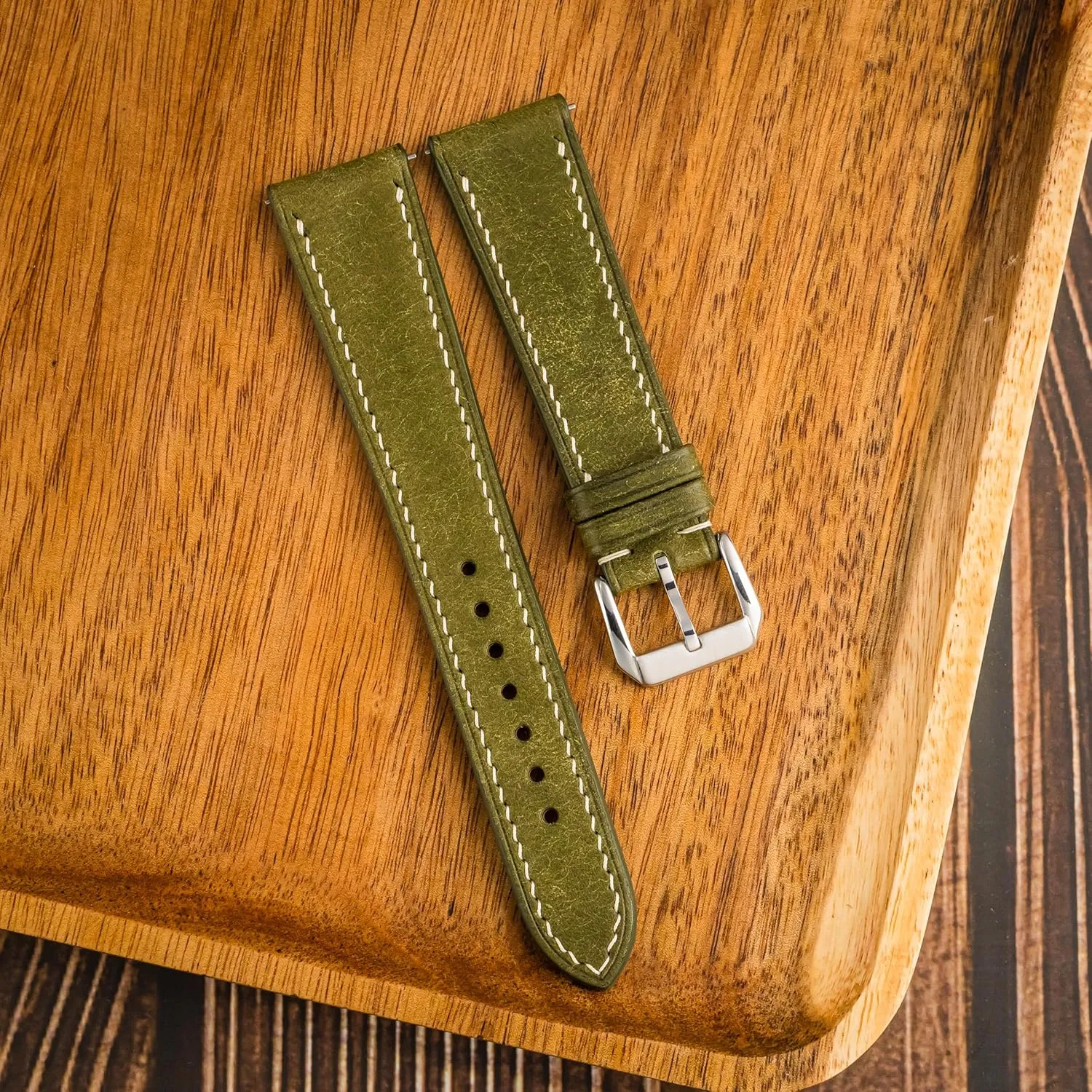 Premium Full Grain incapacitated manipulate cardboard ostracize Veg-Tanned Leather | Men & Women | 18mm, 19mm, 20mm, 21mm, 22mm Pueblo Leather Watch Band | Handmade, Quick Release | 