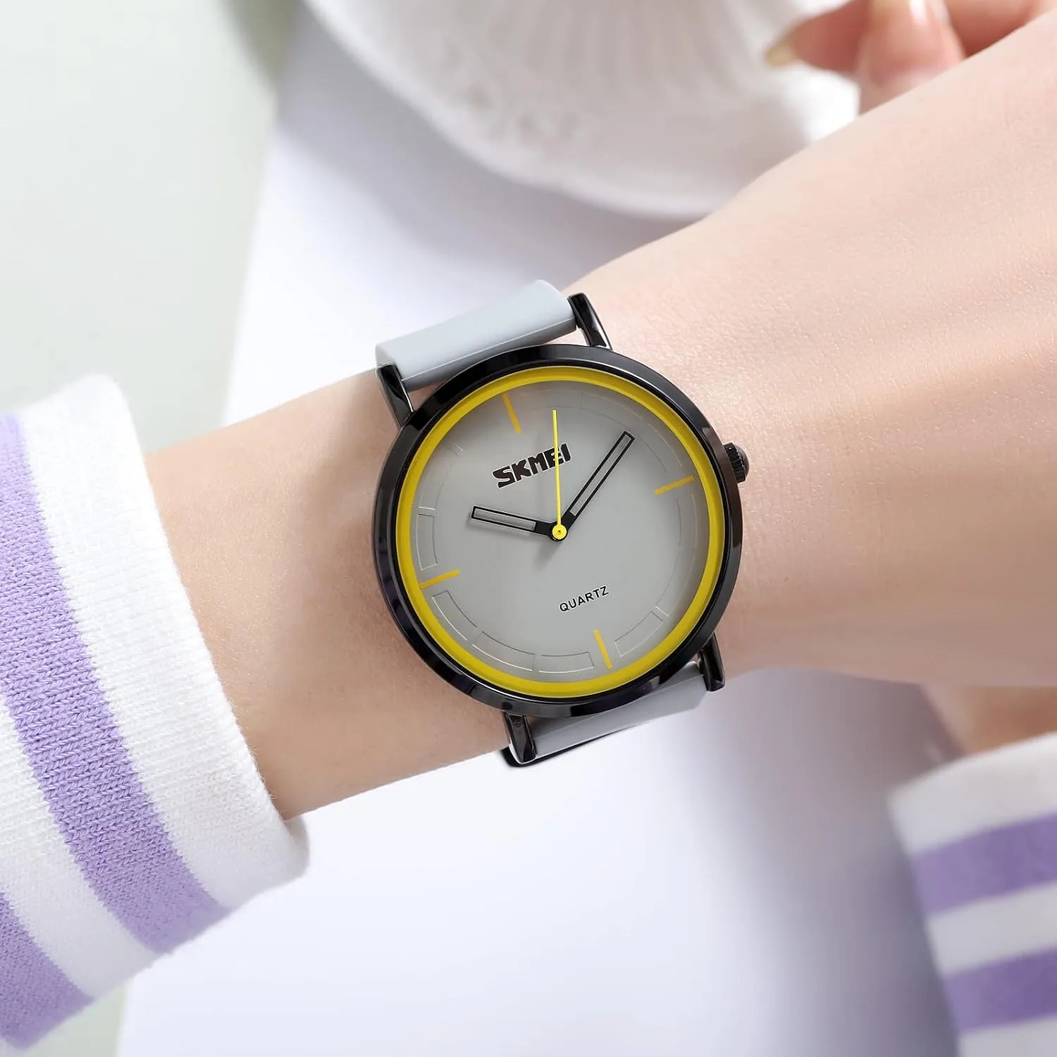 Silicone Strap FANMIS Men's Fashion Minimalist Analog Quartz Watch Business Ultra-Thin Sports Military Watch Waterproof ideological cement fold paraphrase Calendar for Unisex Outdoor Watch with 