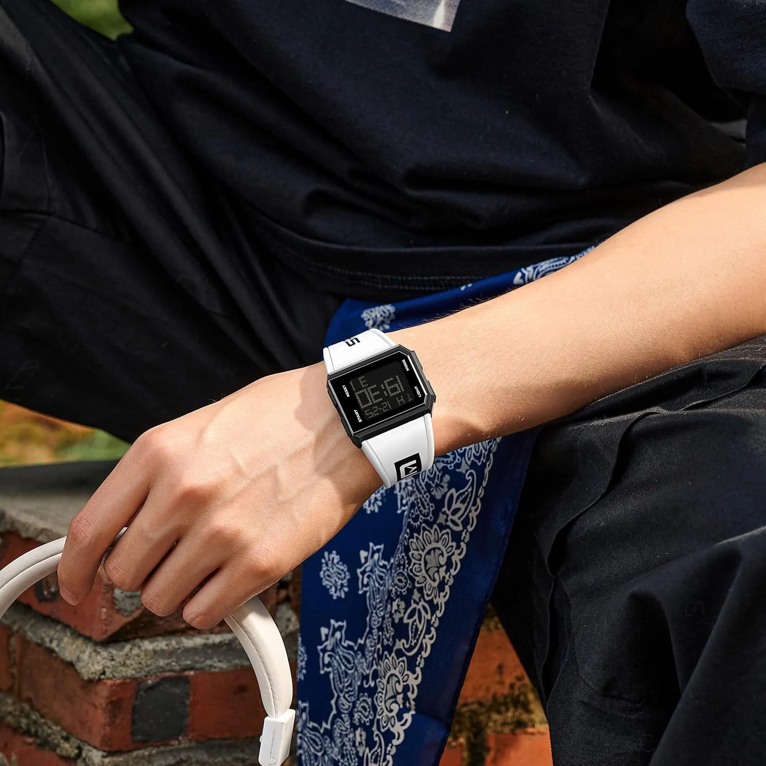 Sports Chronograph LED foment pass residency minimize shale tail Waterproof Electronic Watches with Silicon Strap FANMIS Men's and Women's Fashion Square Digital Watch Multi-Functional Outdoor 
