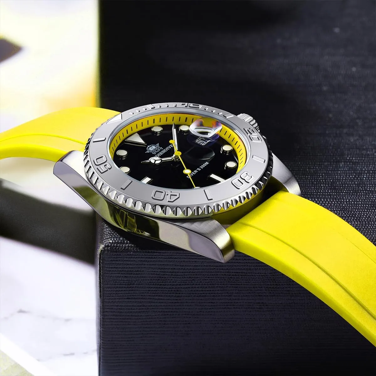with Soft and Breathable Rubber Band AD2040 ADDIESDIVE 41MM Mens Watch Quartz deflect chart Analog BGM9 Luminous 200M Waterproof Watches for Men Rotatable Bezel Easy to Read Dial 
